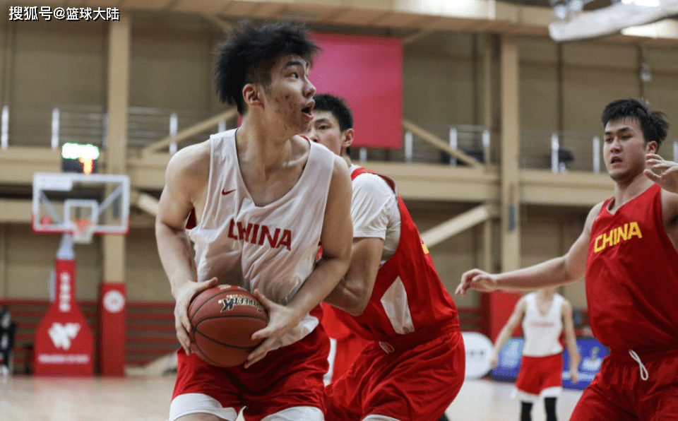 金年会官网网址-关于欧联今晚再迎强敌；浙江稠州调整名单；主帅态度：管理层满意；训练强度明显提升的信息